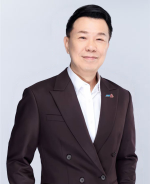 นายคมสัน เหล่าศิลปเจริญ